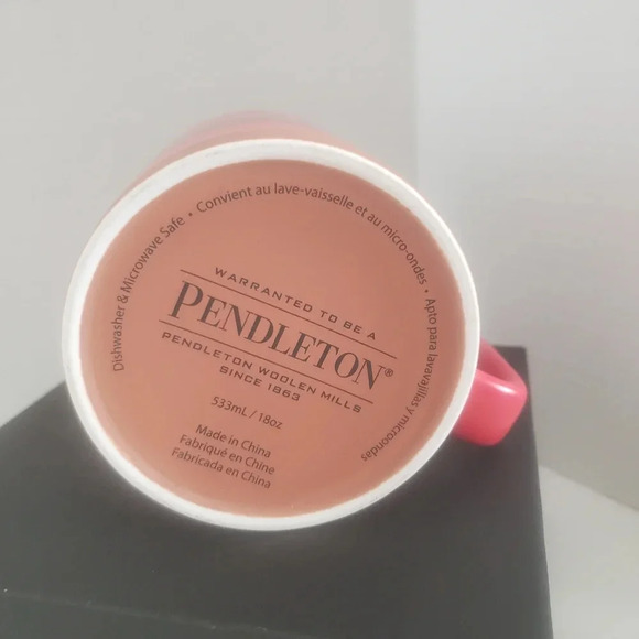 Pendleton Woolen Mills 18oz Large Ceramic Red with Stripes Coffee Mug. - Picture 6 of 7